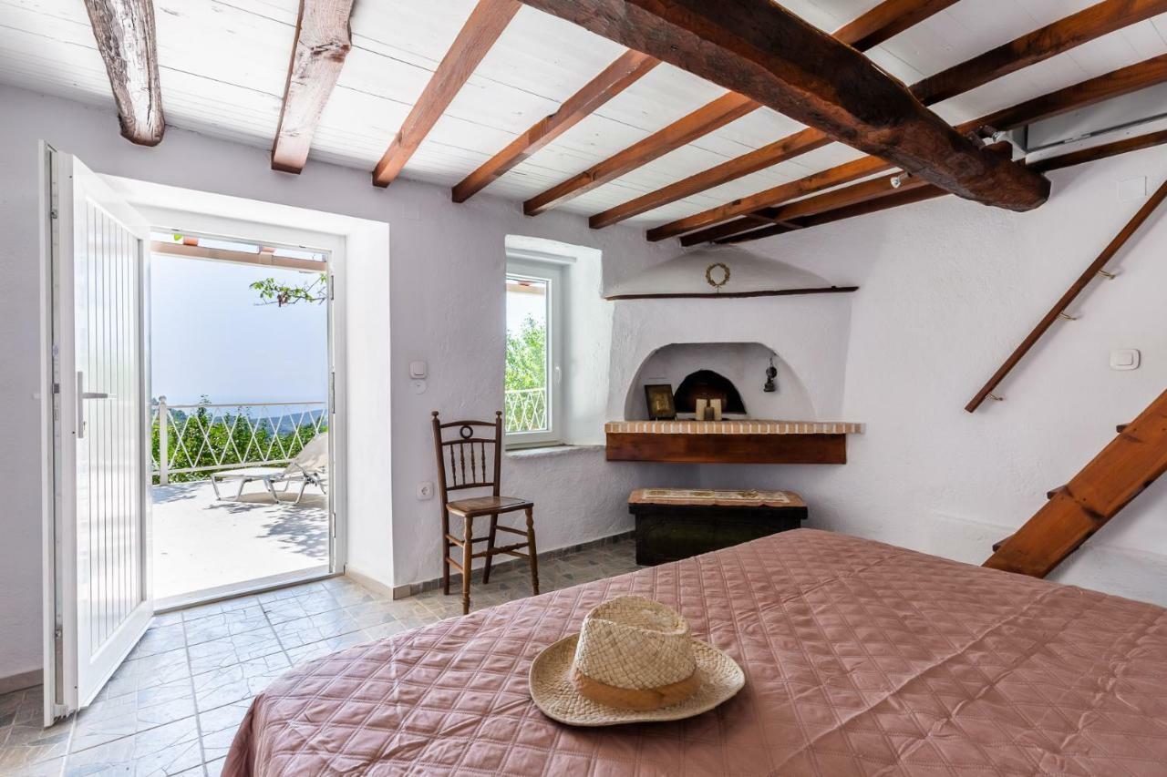 Pyrgos Country House Skopelos Town Exterior photo